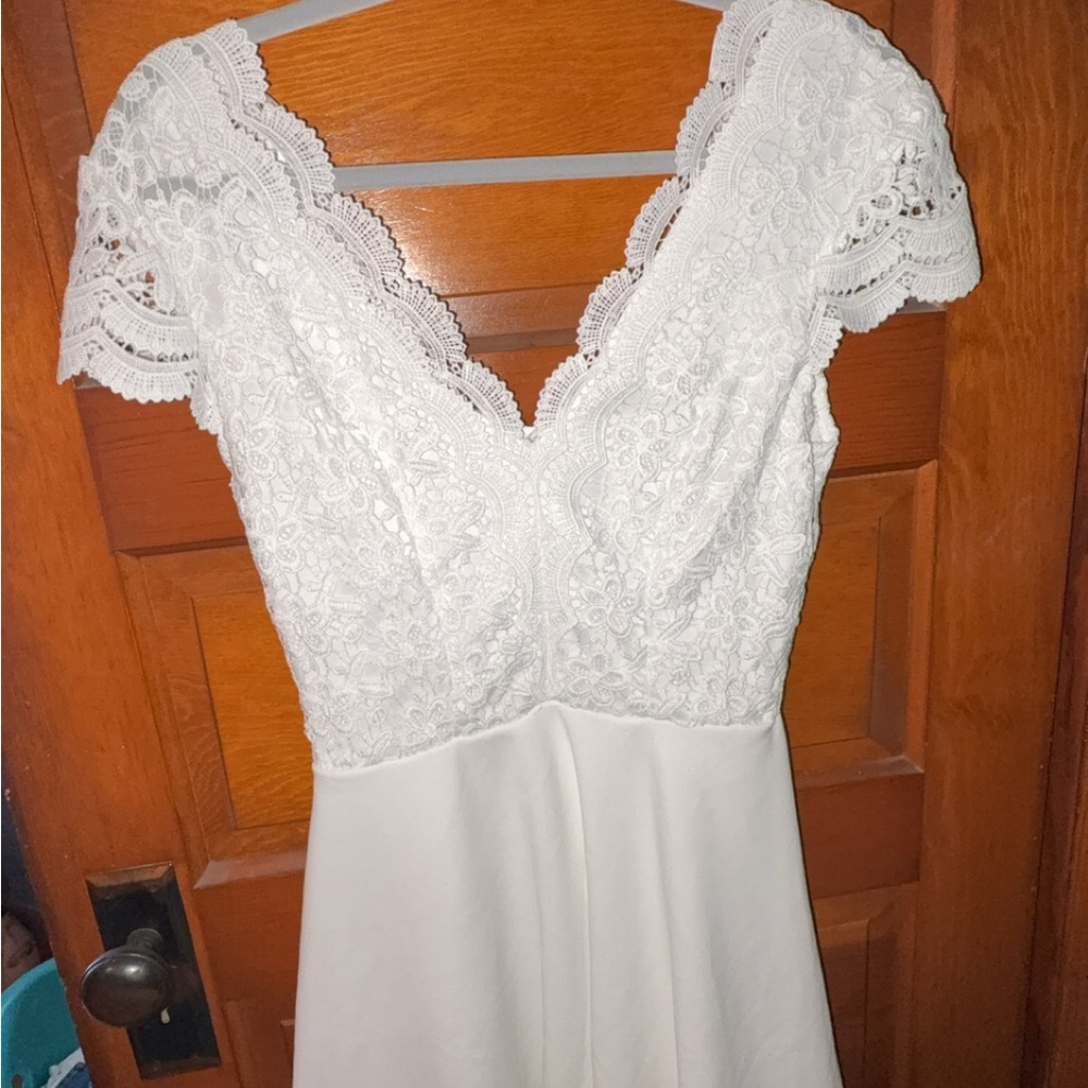 Elegant White Lace Dress